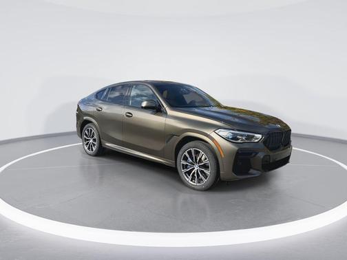 2023 BMW X6 M50i