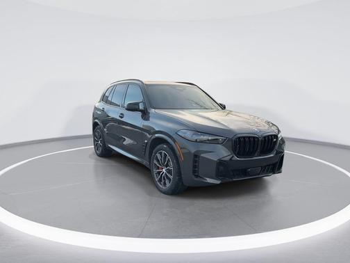 2026 BMW X5 M60i