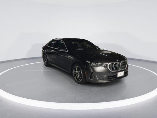 2026 BMW 530 i xDrive