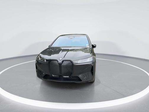2026 BMW iX xDrive60