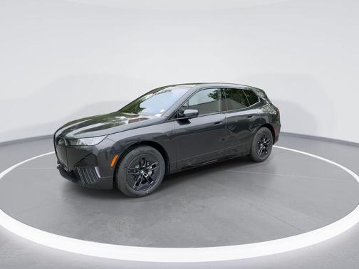 2026 BMW iX xDrive60