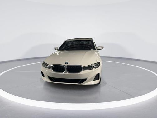 2025 BMW 330 i xDrive
