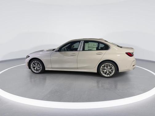 2025 BMW 330 i xDrive