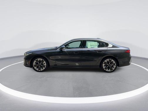 2024 BMW 530 i xDrive
