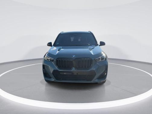 2023 BMW X1 