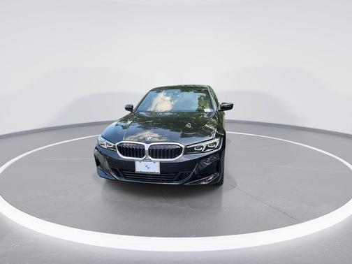 2025 BMW 330 i xDrive