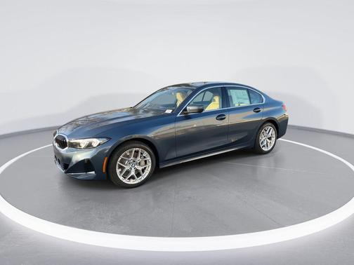 2025 BMW 330 i xDrive
