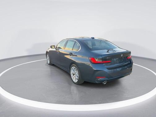 2025 BMW 330 i xDrive