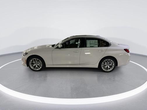 2025 BMW 330 i xDrive