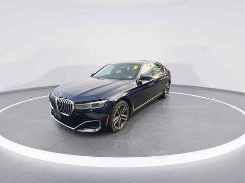 2022 BMW 750 i xDrive