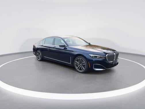 2022 BMW 750 i xDrive