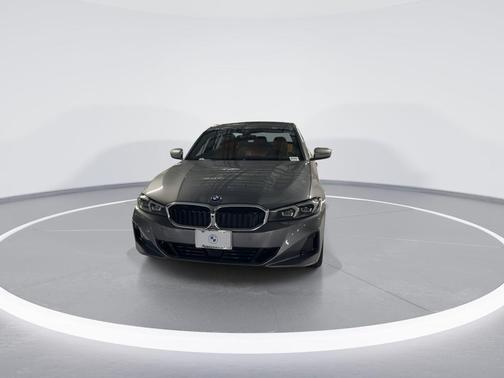2025 BMW 330 i xDrive