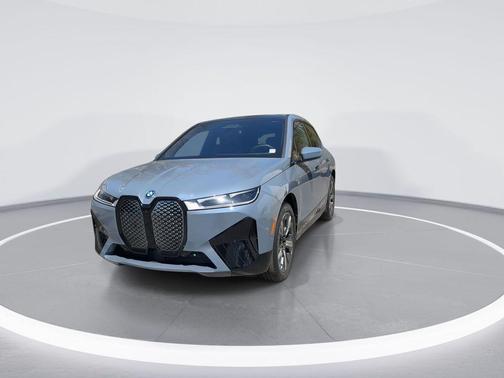 2025 BMW iX xDrive50