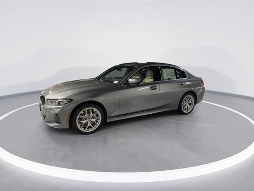 2025 BMW 330 i xDrive