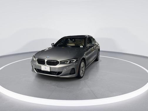 2025 BMW 330 i xDrive