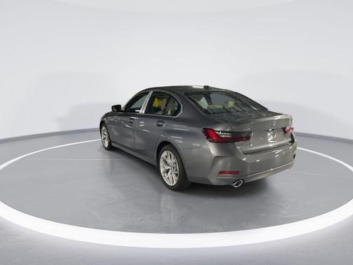 2025 BMW 330 i xDrive