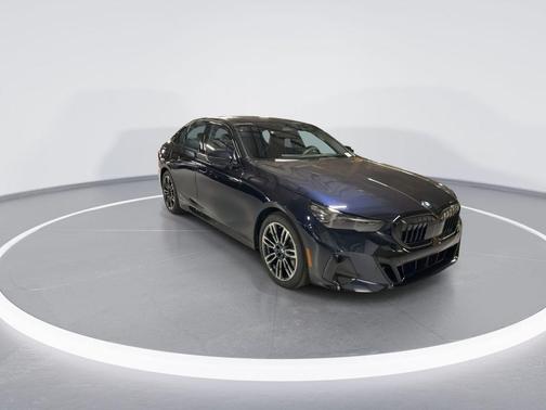 2025 BMW 530 i xDrive