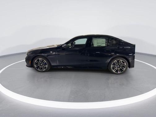 2025 BMW 530 i xDrive