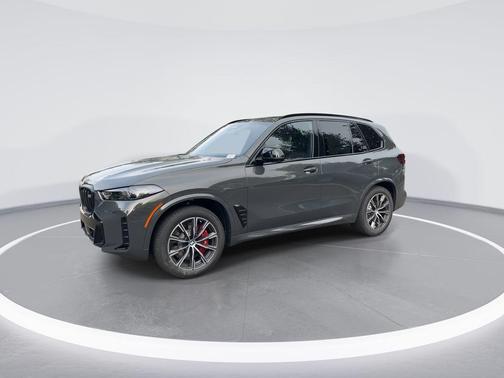 2026 BMW X5 M60i
