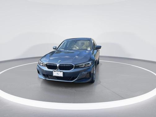 2025 BMW 330 i xDrive