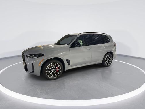 2026 BMW X5 M60i