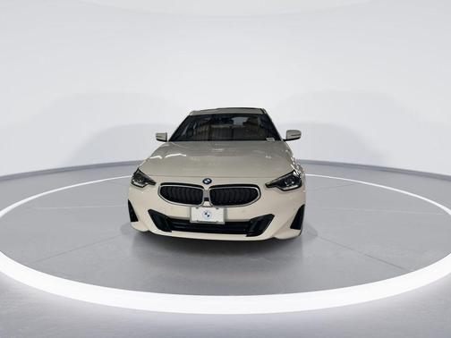 2025 BMW 230 i xDrive