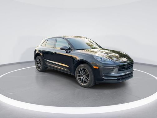 2024 Porsche Macan T