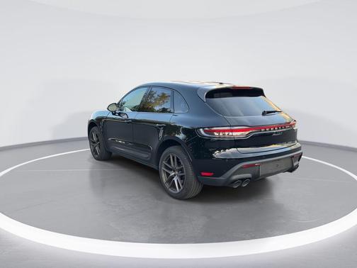 2024 Porsche Macan T