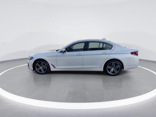 2022 BMW 530 i xDrive