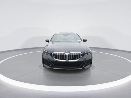 2026 BMW 530 xDrive