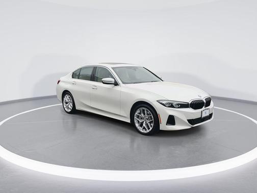 2025 BMW 330 i xDrive