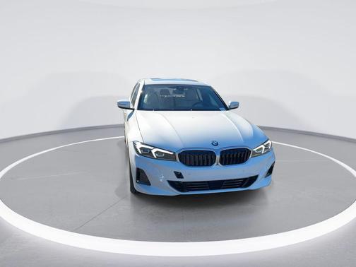 2025 BMW 330 i xDrive