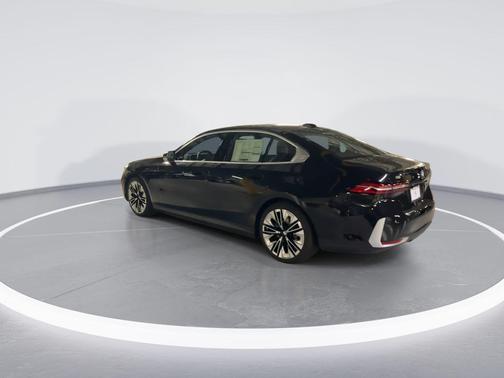 2026 BMW i5 xDrive40