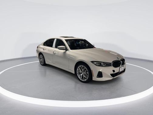 2025 BMW 330 i xDrive