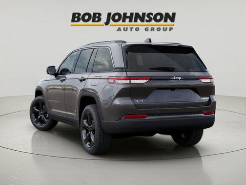 Baltic Gray Metallic Clearcoat 2026 Jeep Grand Cherokee Limited