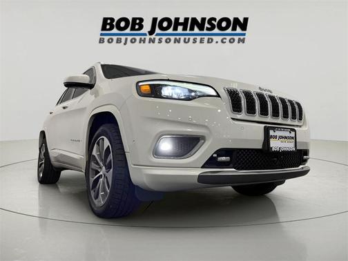 2019 Jeep Cherokee Overland