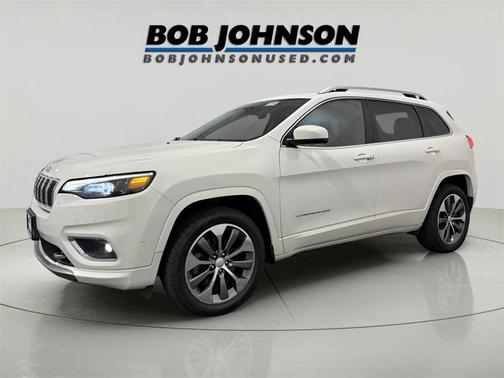 2019 Jeep Cherokee Overland