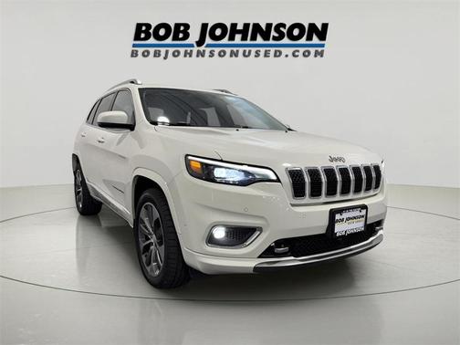 2019 Jeep Cherokee Overland
