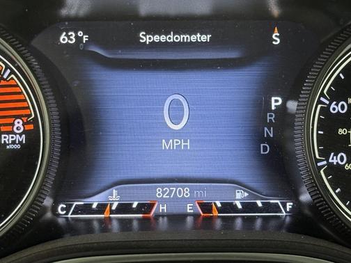 2019 Jeep Cherokee Overland