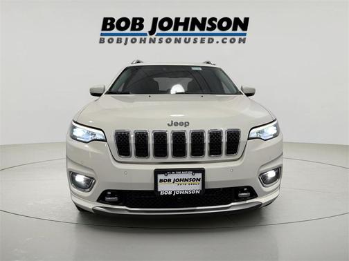 2019 Jeep Cherokee Overland