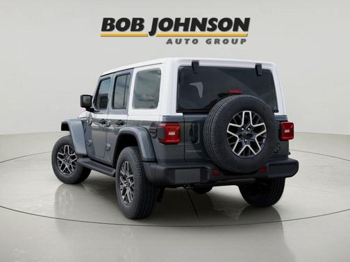 Anvil Clearcoat 2026 Jeep Wrangler 4-Door Sahara 4x4