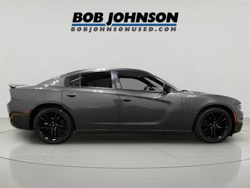2018 Dodge Charger SXT