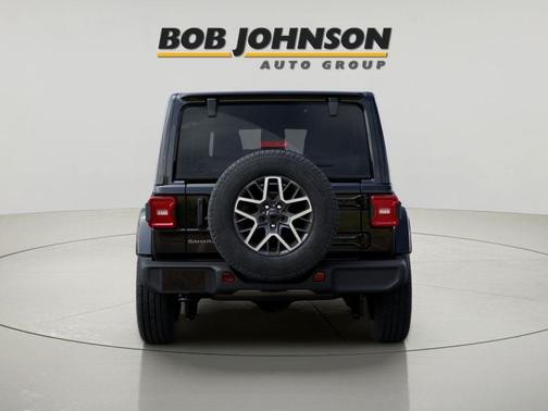 Black Clearcoat 2026 Jeep Wrangler 4-Door Sahara 4x4