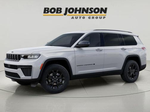 Bright White Clearcoat 2026 Jeep Grand Cherokee L Altitude