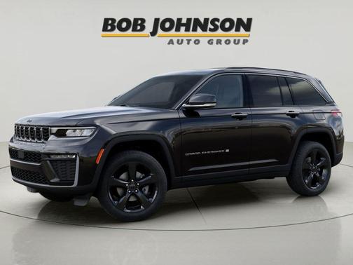 Diamond Black Crystal Pearlcoat 2026 Jeep Grand Cherokee Limited