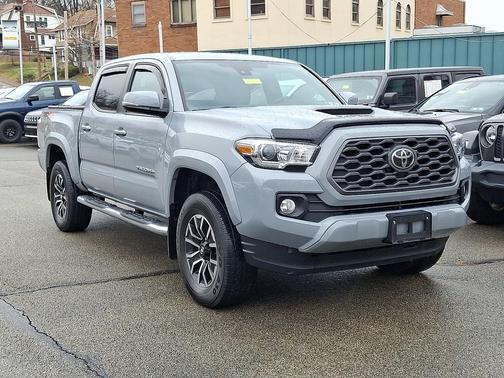 2020 Toyota Tacoma TRD Sport