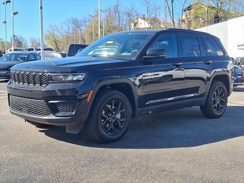 2025 Jeep Grand Cherokee Altitude