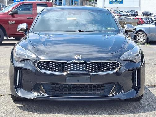 2019 Kia Stinger GT2
