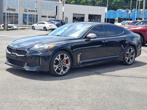 2019 Kia Stinger GT2