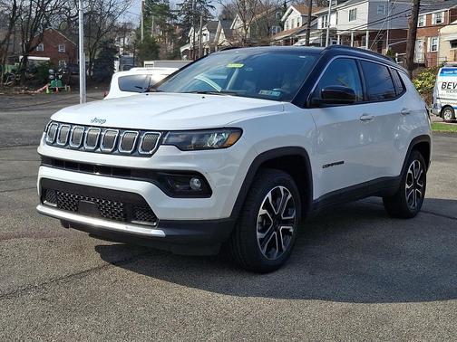 Bright White Clearcoat 2022 Jeep Compass Limited